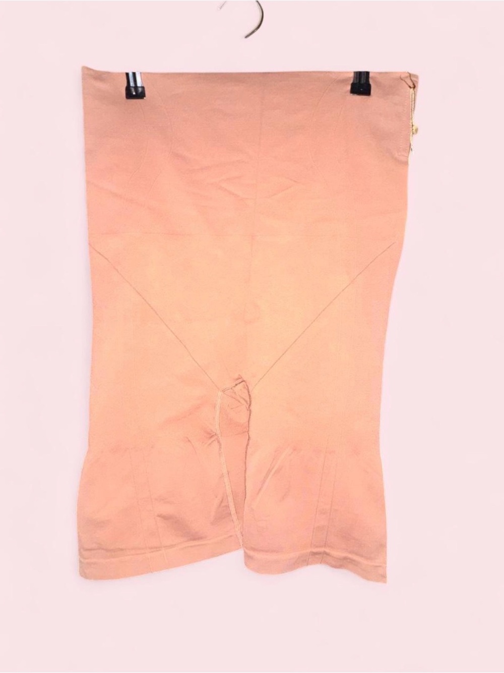 Women’s High-Waist Shaping Shorts in Tan